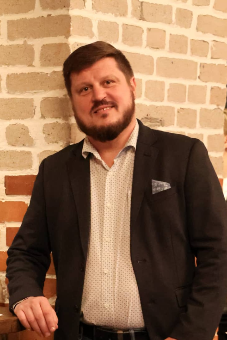 Андрей Васильев